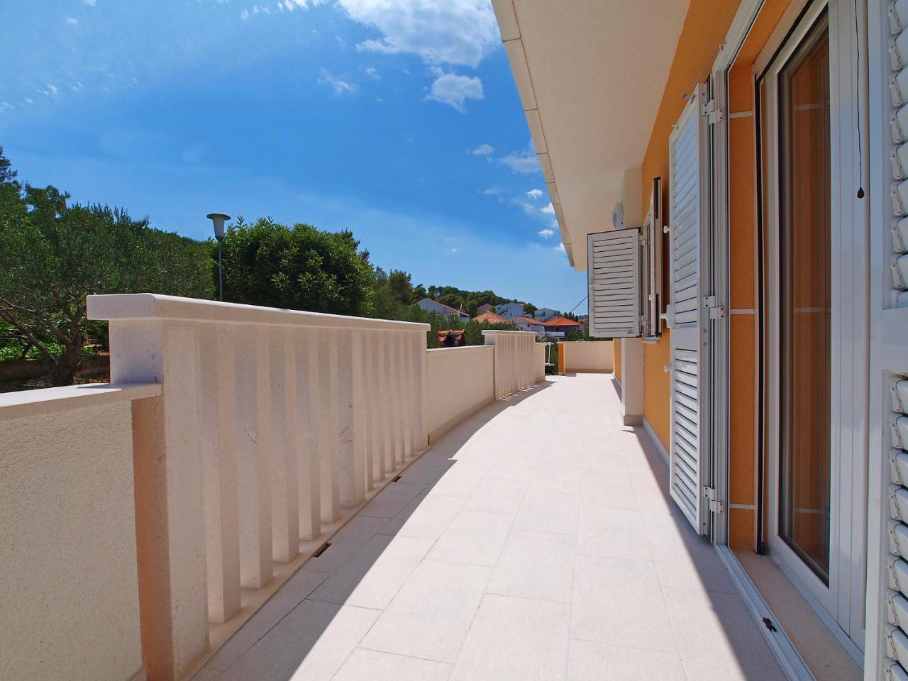 Apartment Mornar-2 By Interhome Trogir Exterior photo